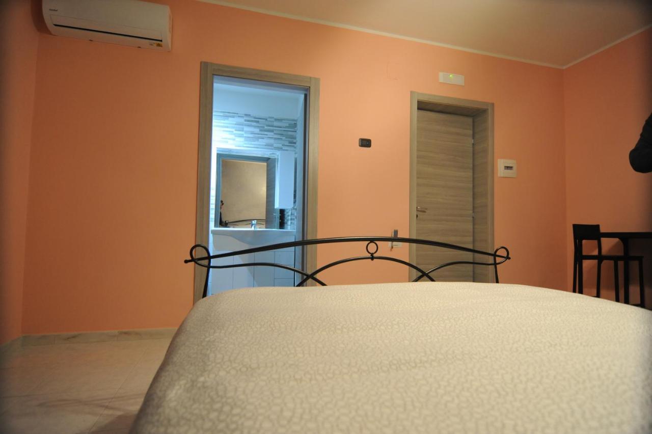 Tartaglione Bed & Breakfast Caserta Dış mekan fotoğraf